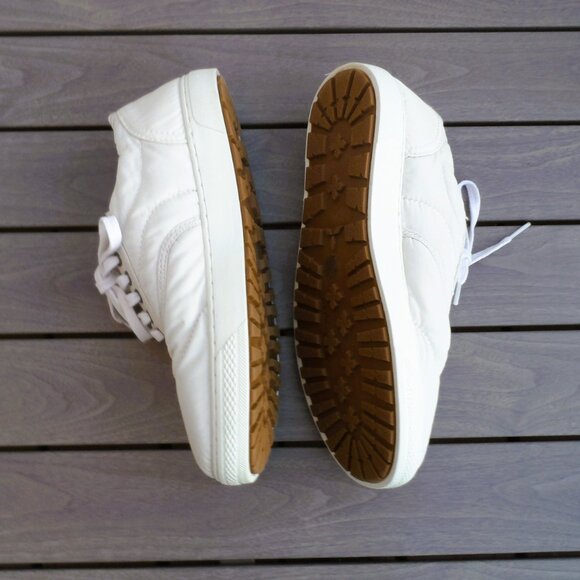 Lucky Brand Women’s Fashion Sneakers - Picture 4 of 9